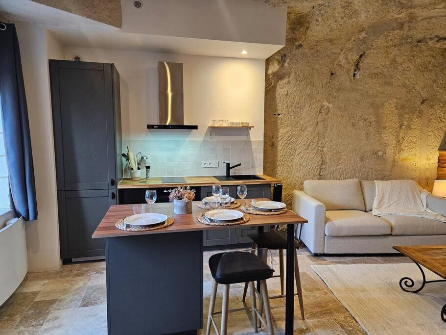 Charmante Maison Troglodyte Loire Valley Rochecorbon Εξωτερικό φωτογραφία